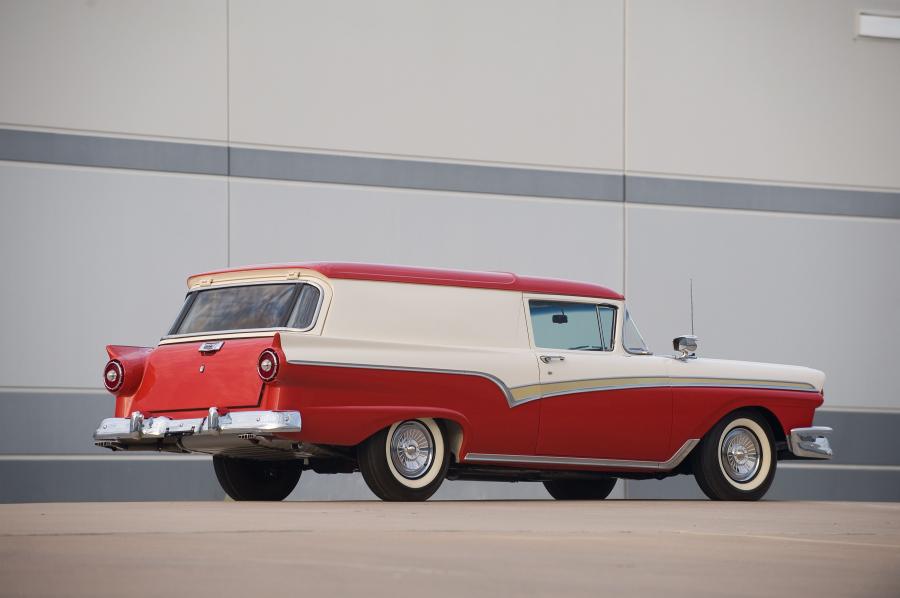  Ford Station Wagon 1957 года  (фото 6 из 6)